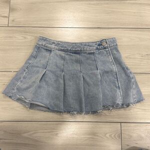 Pacsun is wrap denim skirt size 24